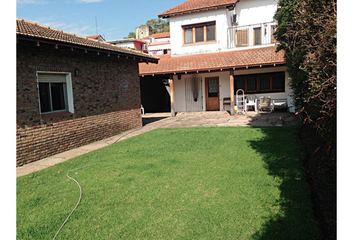 Casa Excelente Ubicacion Y Lote De 500 M2. Lomas San Isidro