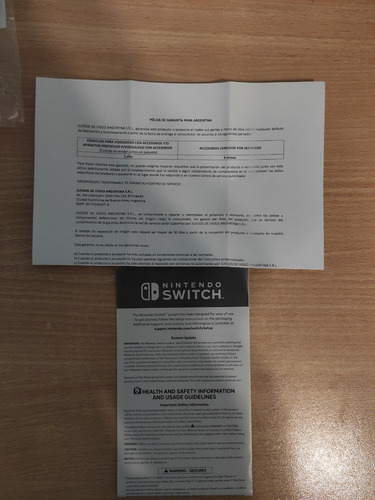 Nintendo Switch 32gb + 2 Juegos