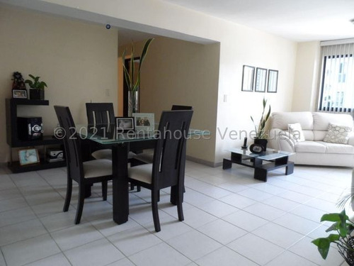 Imagen 2 de 18 de Apartamento En Venta 22-12097 Yubelys Martínez Rent-a-house
