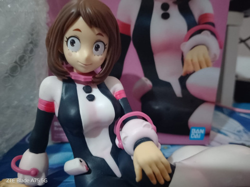 Figura Uraraka My Hero Academy Break Time