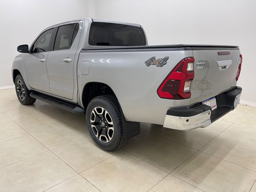 Imagem 6 de 15 de Toyota Hilux Cd Srx 4x4 2.8 Tdi 16v Diesel Aut. 2022/202...