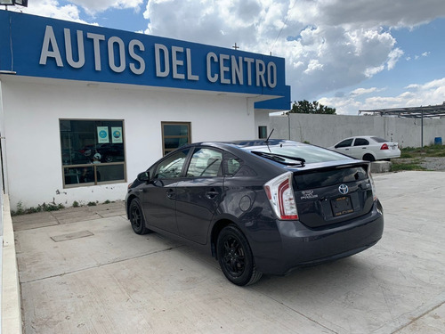 Imagen 9 de 15 de Toyota Prius Hibrido 2015