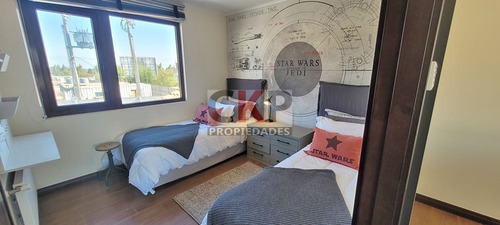 Casa Estilo Chilena En Condominio