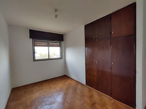 Imagen 12 de 17 de Departamento 3 Dormitorios C/cochera Complejo Con Seguridad