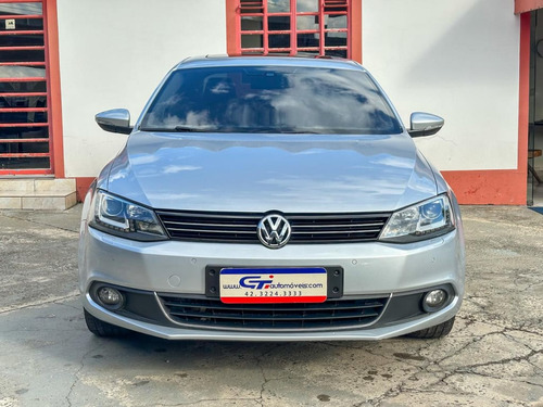 Volkswagen Jetta 2.0 tsi highline 211cv gasolina 4p tiptronic
