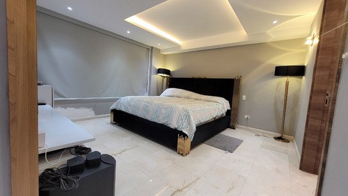 Apartamento En Venta En La Alta Florida, Municipio Libertador