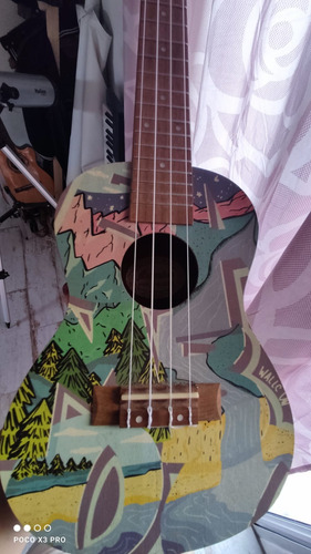 Ukelele Concierto Bamboo Con Funda Incluida Usado Ukulele Bu-23 Candy Bamboo