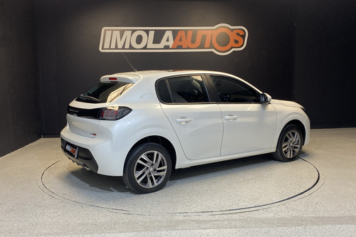Peugeot 208 1.6 Allure Tiptronic