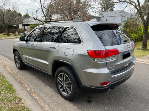 Jeep Grand Cherokee 3.6 Limited 286hp Techo + Llantas 18