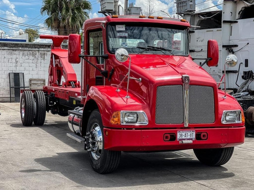 Kenworth T300 Grua Con Underlift Rojo