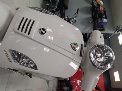 Imagen 16 de 25 de Scooter Vintage Exclusive 150 No Vespa Tienda Zanella Z Sur