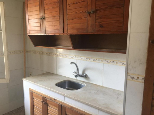 Imagen 7 de 12 de Casa Brazo Oriental Venta Carabelas Y Antonio Machado (se Vende Casa + Local)
