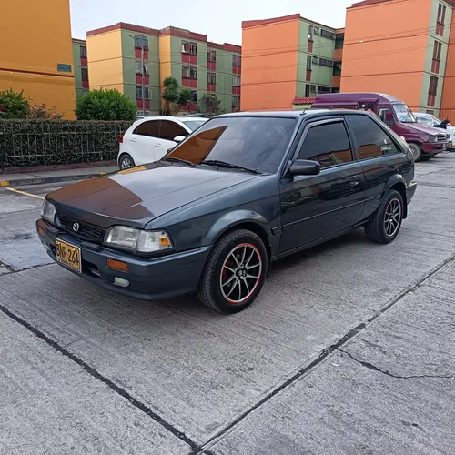 Mazda 323 1.3 He