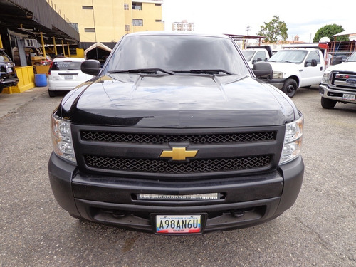 Imagen 2 de 10 de Chevrolet Silverado Ls 14/15 Full Accesorios Sistema De Gas