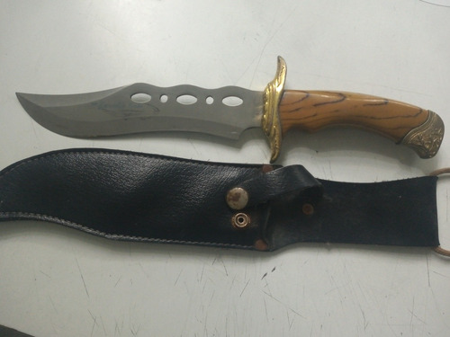 Daga Crocodile Knife Hoja Acero Inoxidable