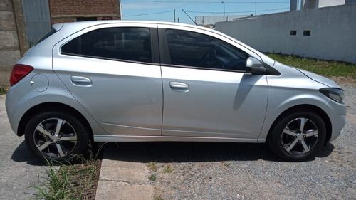 Imagen 12 de 15 de Chevrolet Onix Ltz At 1.4 Nafta Cc