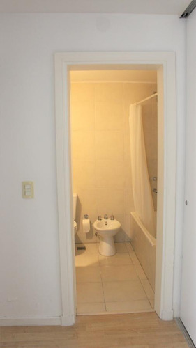 Imagen 23 de 28 de Venta De 3 Amb Con Cochera Departamento En San Isidro Centro Calabria