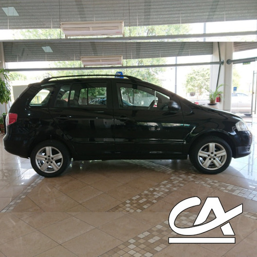 Volkswagen Suran 1.6 Highline L/10 2010