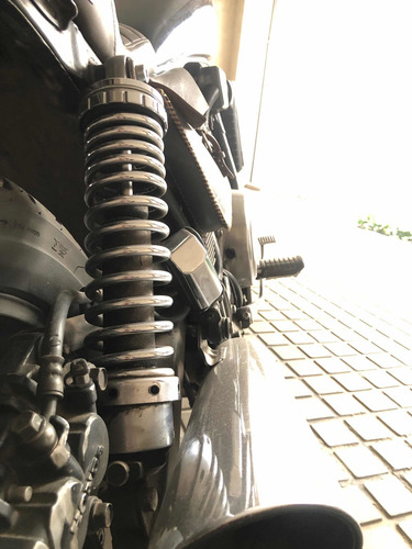 Imagen 12 de 15 de Honda Magna Vf65 1.100cc