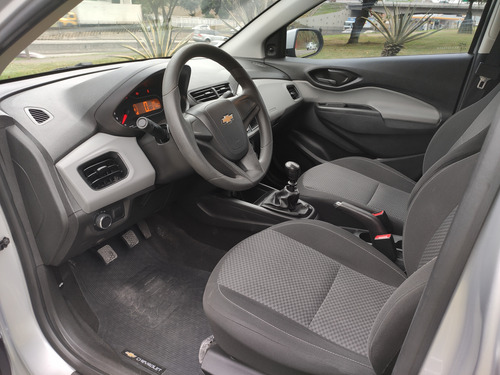 Chevrolet Onix 1.0 Joy 5p