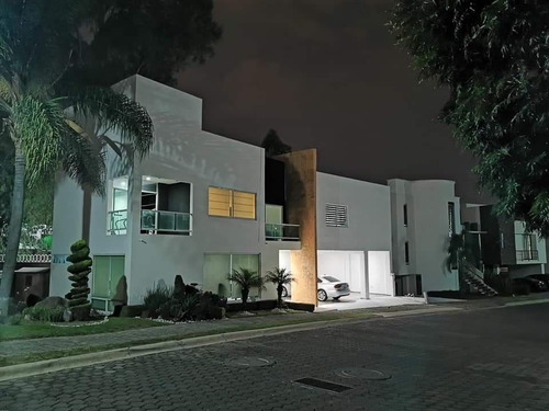 Imagen 4 de 30 de Casa - Fraccionamiento Lomas De Angelópolis