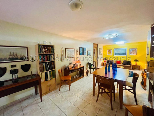 Dennymar, Vende Apartamento Espectacular En Agua Viva Cabudare Con 4 Habitaciones 4 Baños, Ubicacion Privilegiada En Optimas Condiciones Impecable! B4a28561