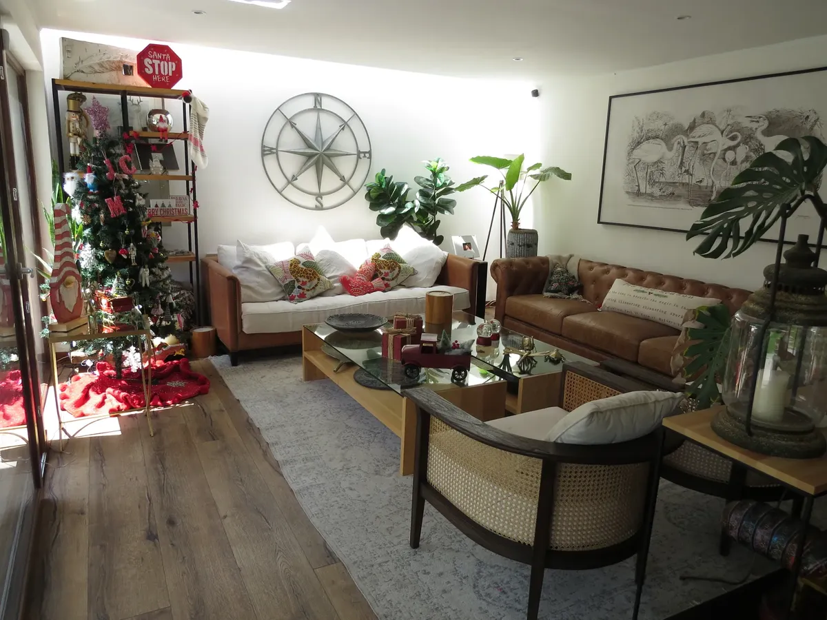 Imagen 3 de 19 de Remodelada, Acogedora 4d/5b Calle Sacramento