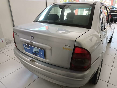 Imagem 8 de 9 de Chevrolet Classic Classic Milenium 1.0
