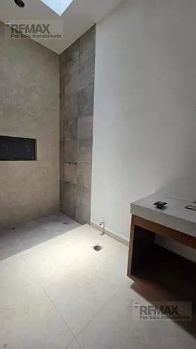 Pre-venta De Casa Con Roof Garden, Col. Lomas Trujillo, Emiliano, Zapata, Morelosclave 5644