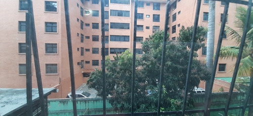 Imagen 13 de 30 de Venta 1era Av. Palos Grandes 107 M2. 100.000