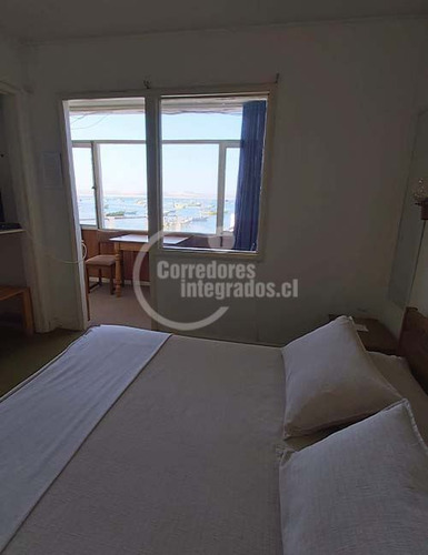 Casa En Venta De 14 Dorm. En Coquimbo