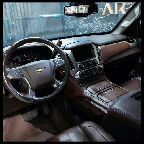 Imagen 8 de 12 de Chevrolet Suburban Ltz 2015