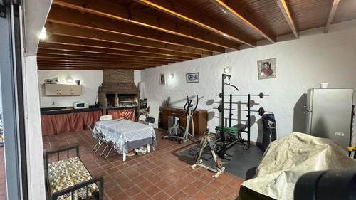 Ph Tipo Casa Con Jardin Y Pile Propia Entrada Prop
