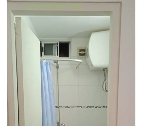 Imagen 14 de 20 de Vendo Monoambiente 29m2, Centro De Mvd Piso 9. G.c $ 3.500