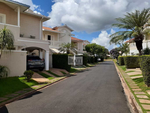 Casa À Venda No Jardim Tarraf Ii Com 3 Quartos, 2 Vagas, 140 M² - V8012