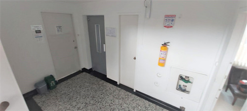 Imagen 15 de 16 de Se Vende Consultorio Chapinero Central