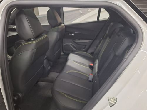 Peugeot 2008 1.0T Gt