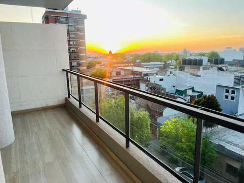 Departamento En Venta 2 Ambientes Quilmes Centro, Con Cochera