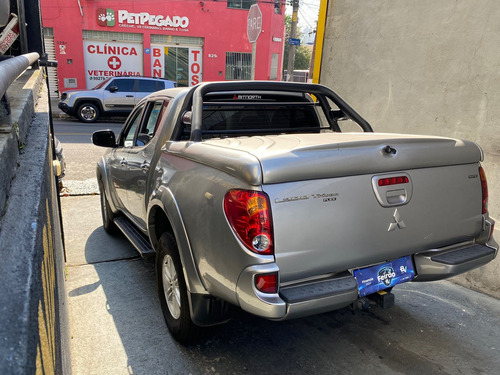 Mitsubishi L200 3.5 Triton Hpe Flex Cab. Dupla 4x4 Aut. 4p