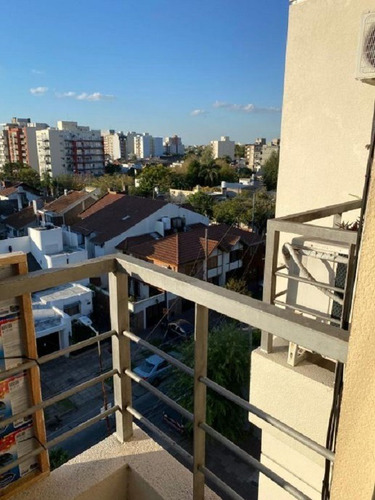 Imagen 9 de 10 de Departamento Monoambiente En Venta - Moron Centro