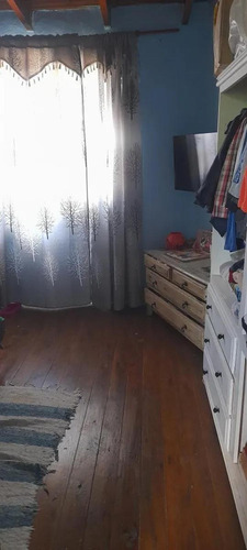 Casa En Venta - 4 Dormitorios 2 Baños - Rafael Calzada