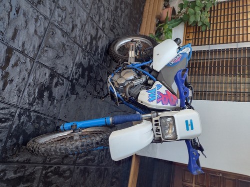 Imagen 3 de 5 de Moto Enduro Suzuki Dr 350 S