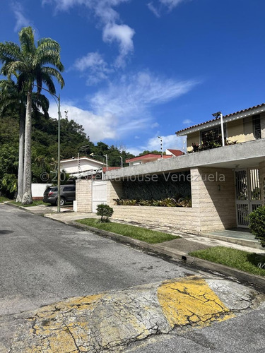 Casa En Venta, Colinas De Los Ruices #24-12684