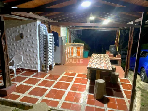 Calima, 1.501 M2, Finca En Venta