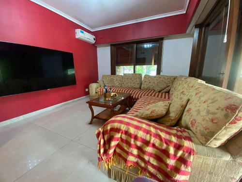 Imagen 16 de 29 de Hermoso Chalet En Barrio Naon