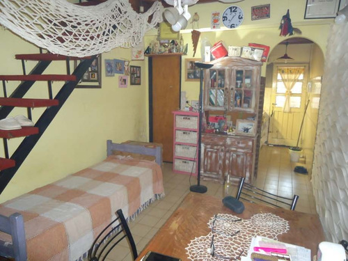 Imagen 3 de 9 de Duplex En Venta En Ituzaingo Sur