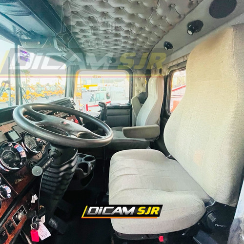 Grúa Titán 35 Toneladas Manitex Kenworth T800 Año 2005 7805