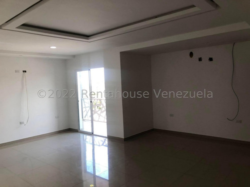 Imagen 12 de 30 de ** Casa En Venta En Colinas De Sta Rosa Barquisimeto Lara, Venezuela. ||selena Pacheco || 0424 5197639 || Codigo Flex 23-10410 $ 250000