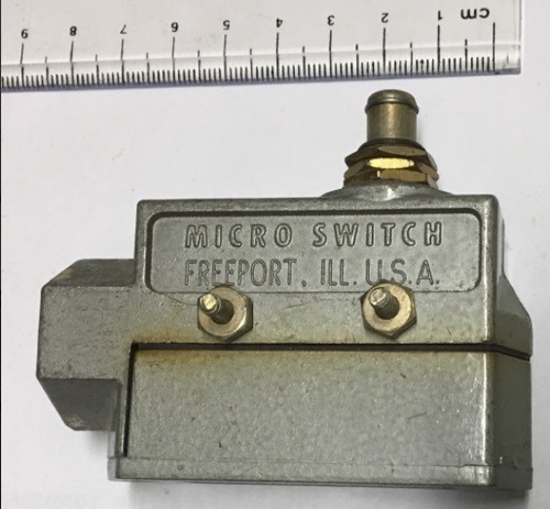 Bze6-rq9 Micro-switch 15a 125-480v 1/8hp-125vac 1/4hp-250vac