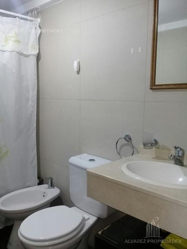 Imagen 4 de 14 de Departamento - Castelar.